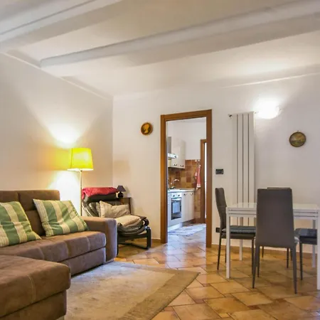 3 Bedroom Pet Friendly In شقة