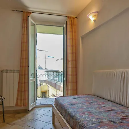 3 Bedroom Pet Friendly In شقة *